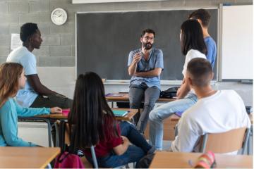 Jeunes et orientation scolaire. Crédit : iStock
