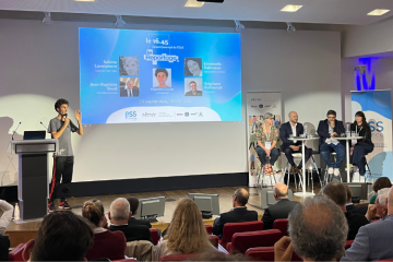 L'événement de rentrée d'ESS France a pris la forme d'un « Grand journal de l'ESS », composé de manière décalée de reportages de terrain, chroniques et plateaux télé . Crédit : Carenews. 